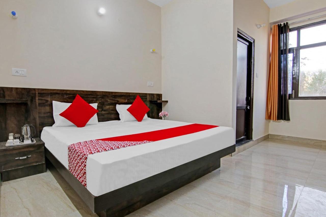 Flagship Aastha Homestay Shogi Eksteriør bilde